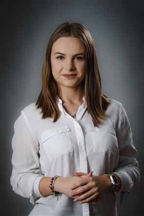 Ing. Viktória Schmidtová
